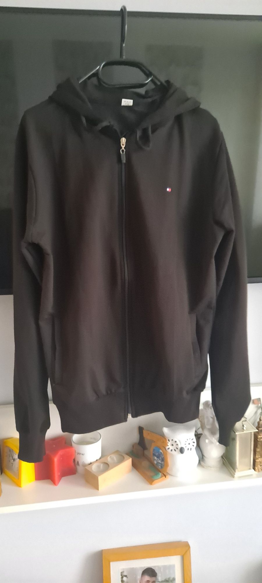 Bluza   M / L      .