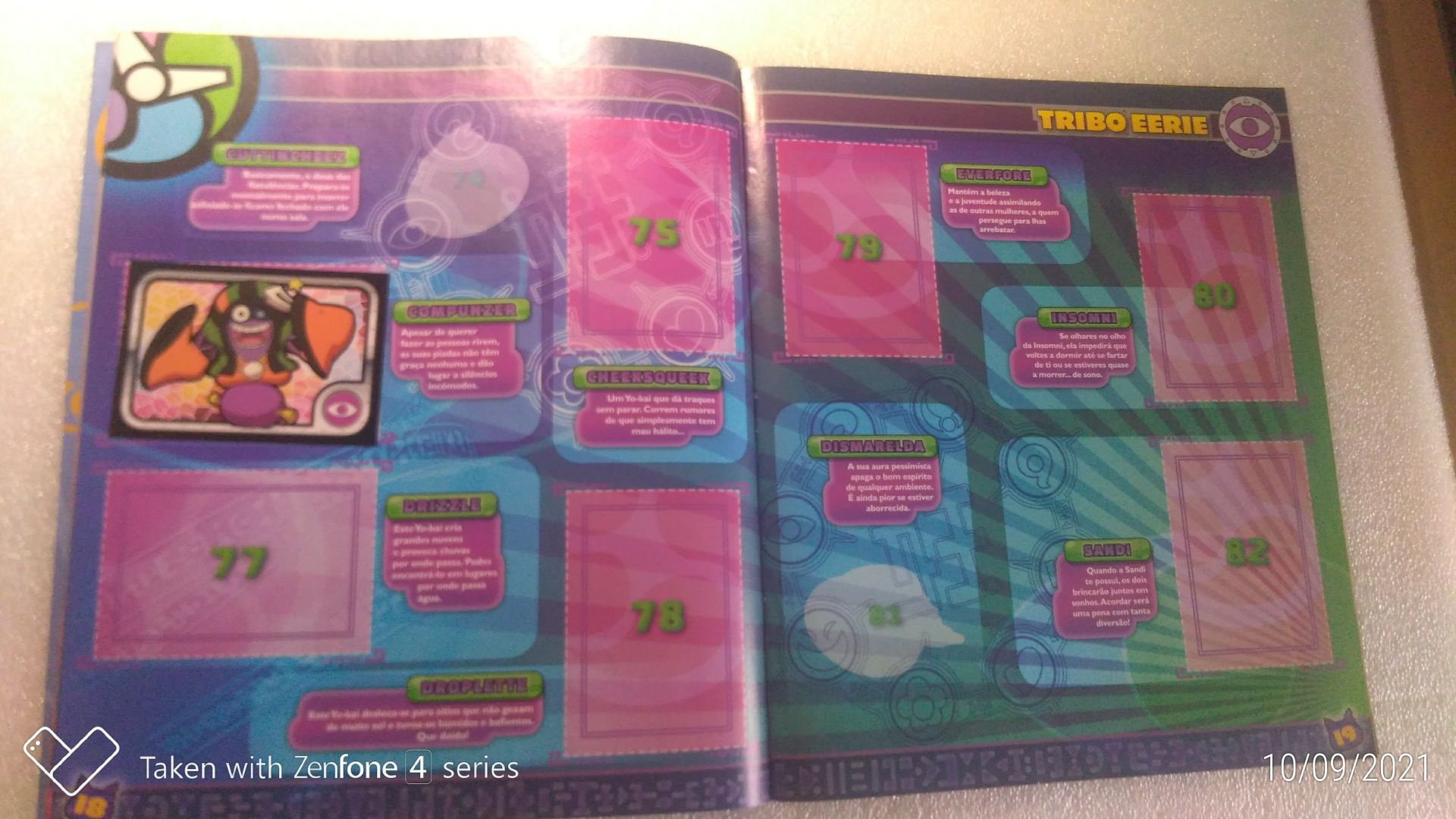 Yo-kai Watch Caderneta de cromos da Panini 2015 incompleta