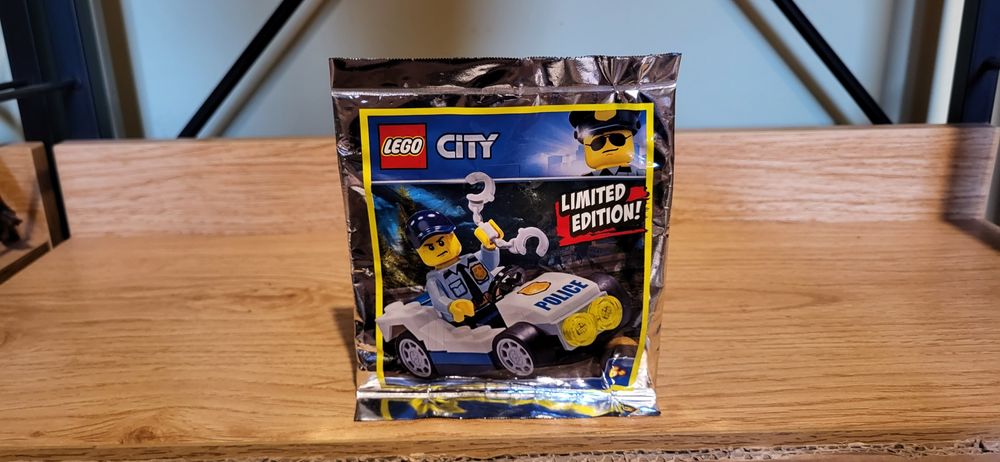 Lego City 951907 Policjant w radiowozie saszetka z klockami