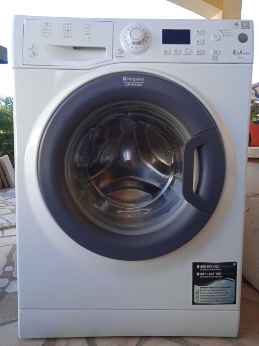 Máquina de lavar roupa Hotpoint Ariston WMG 823