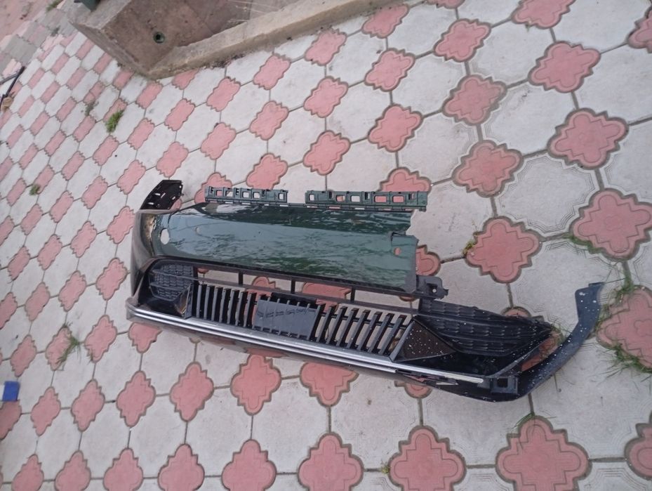 Kia EV6 передній бампер