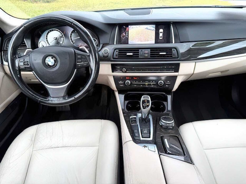 BMW 5 Series 535i      2016
