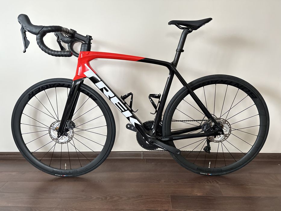 Trek emonda sl6 PRO karbon ultegra  2023  roz. 56