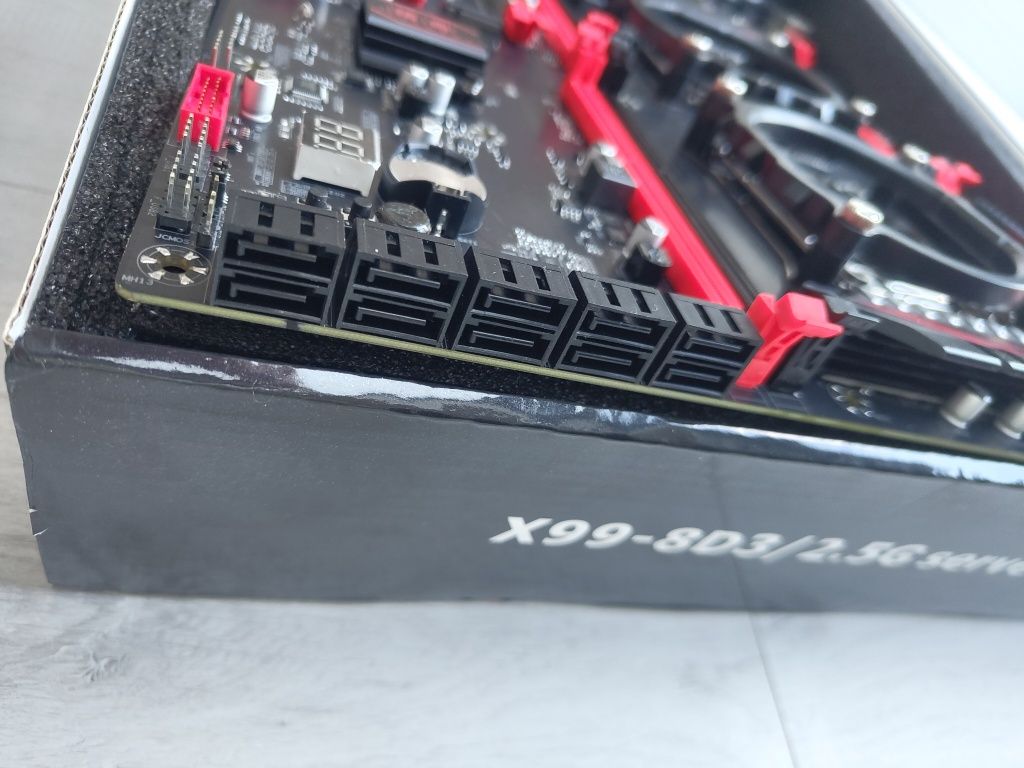 Płyta główna JGINYUE X99-8D3/2.5G server, dual CPU