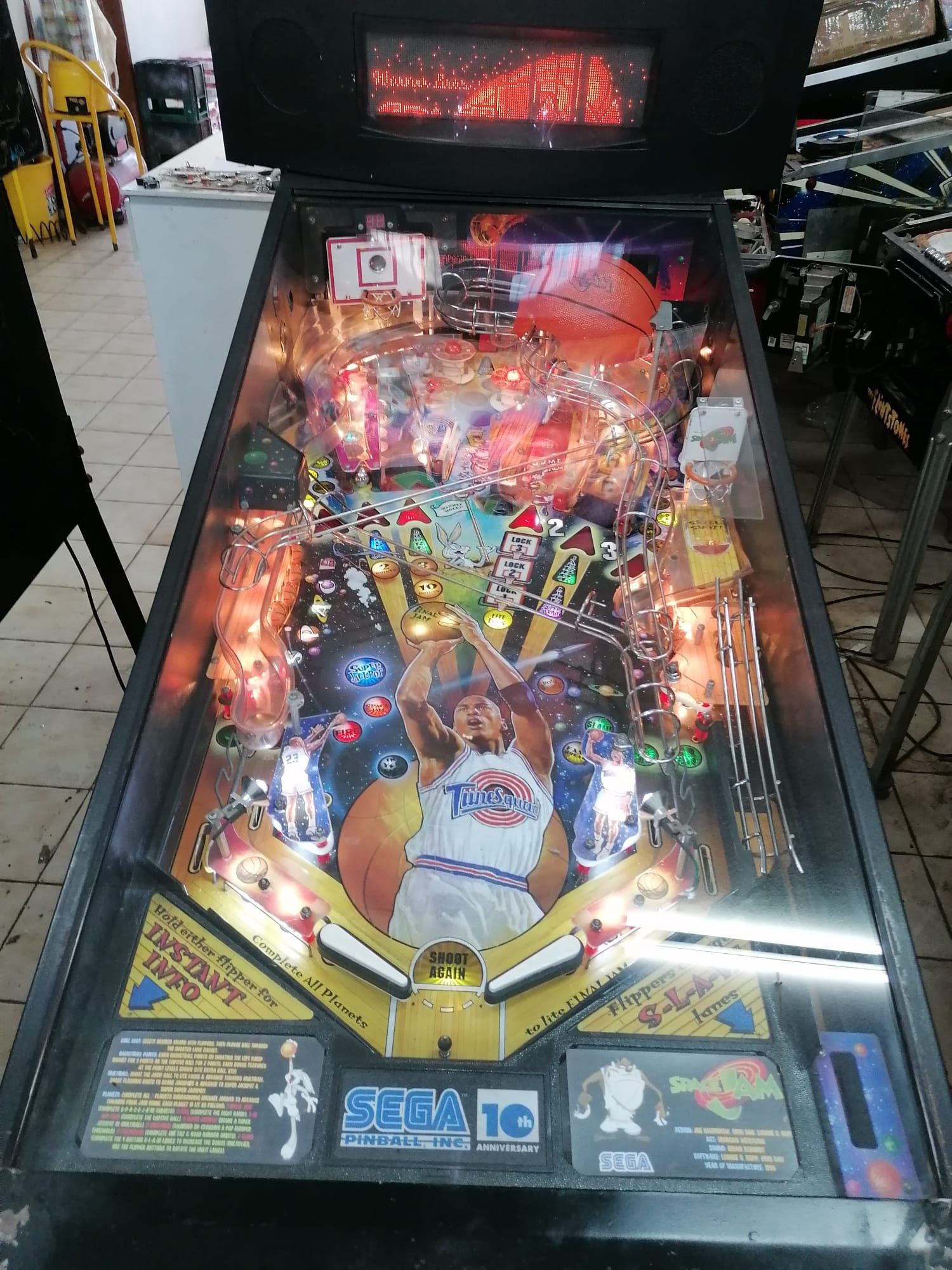 Flipper Space Jam