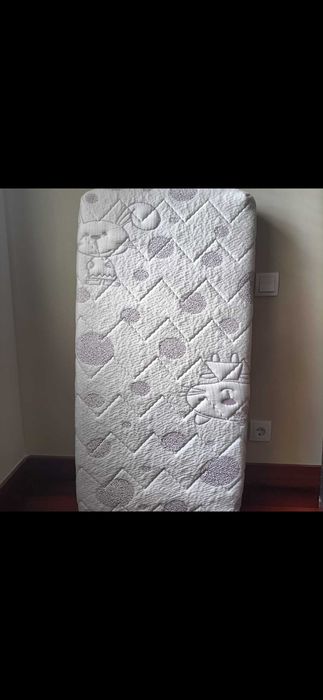 Colchão visco para berço como novo