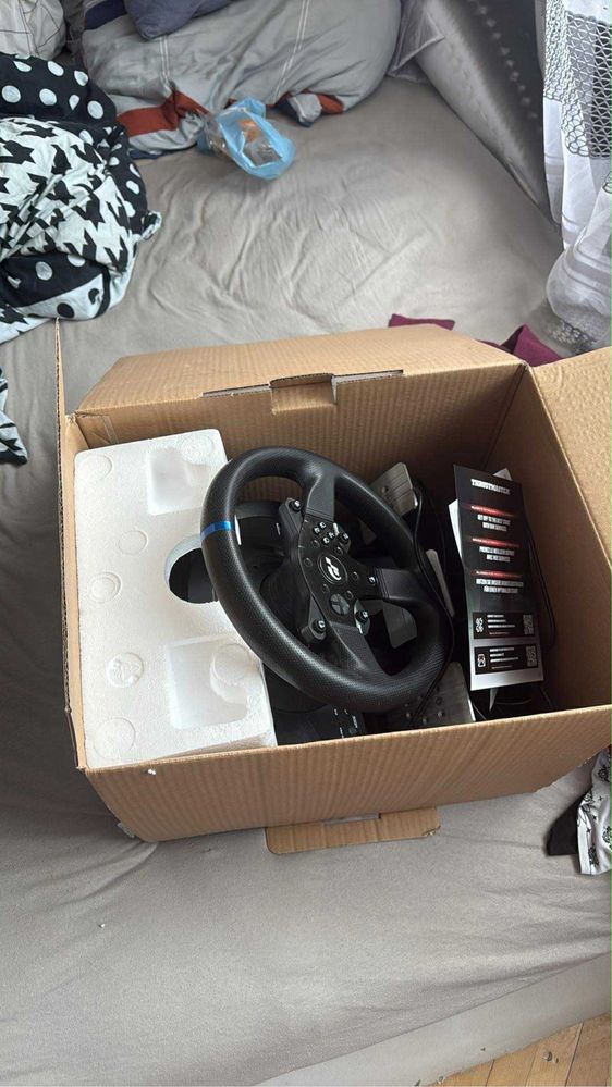 Thrustmaster T300 RS GT Edition PS4 PS5 PC