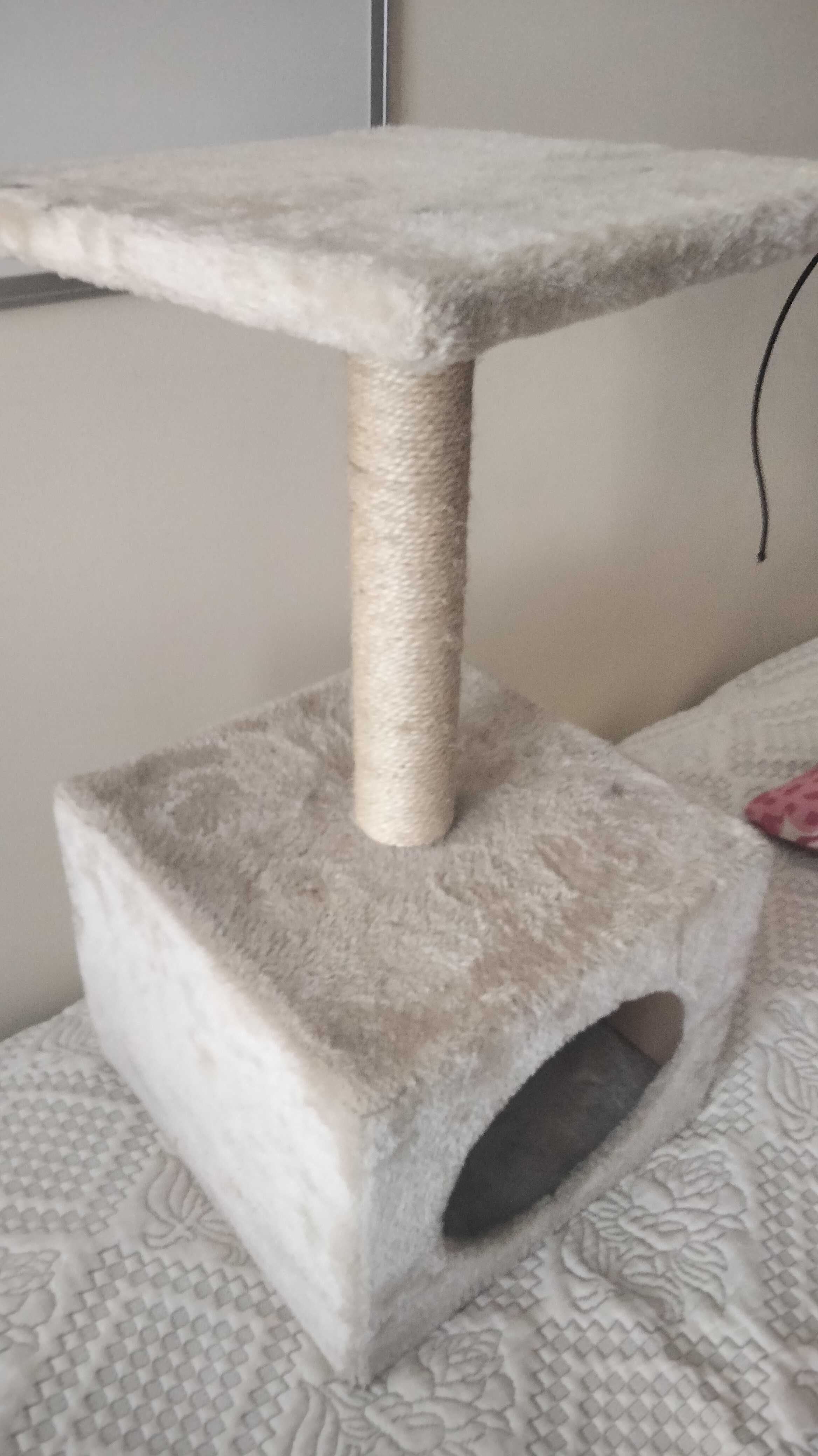 Arranhador para gato