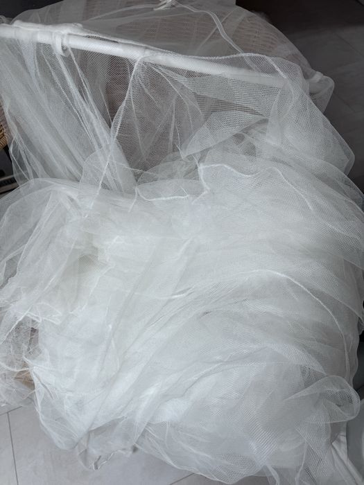 Moskitiera biała na kole