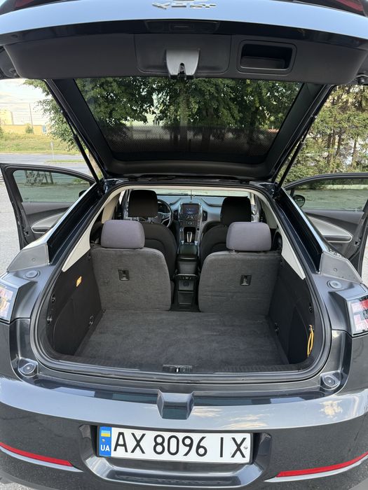 Продам Chevrolet Volt Шевроле вольт 2015 в гарному стані