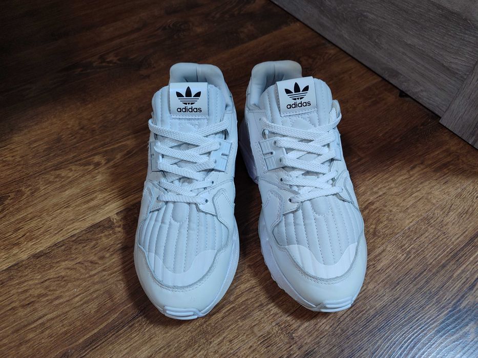 Кроссовки Adidas ZX Torsion W 39р. стелька 25 см.