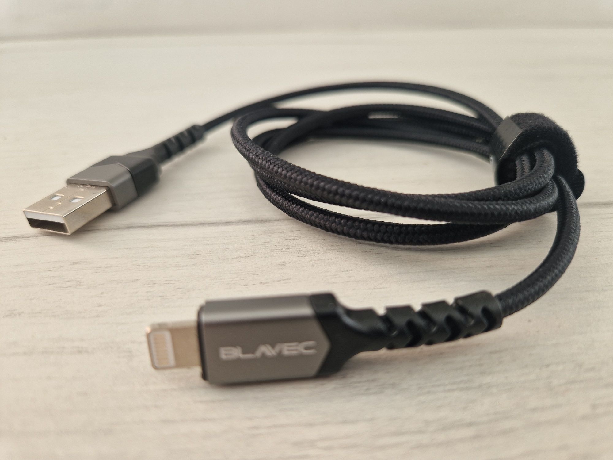 Blavec Kabel Raptor pleciony - Typ C na Lightning - PD 20W 2,4A 1 metr