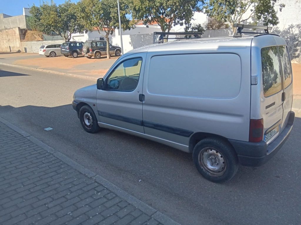 Vendo  Peugeot partner