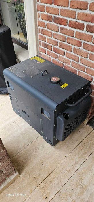 Трифазний генератор, номінальна потужність - 5,0 кВт