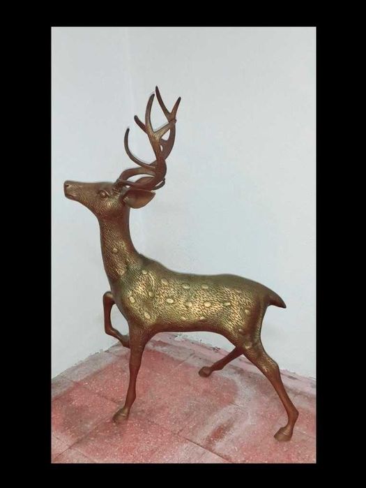 ** Estatuetas 'Elweco' **