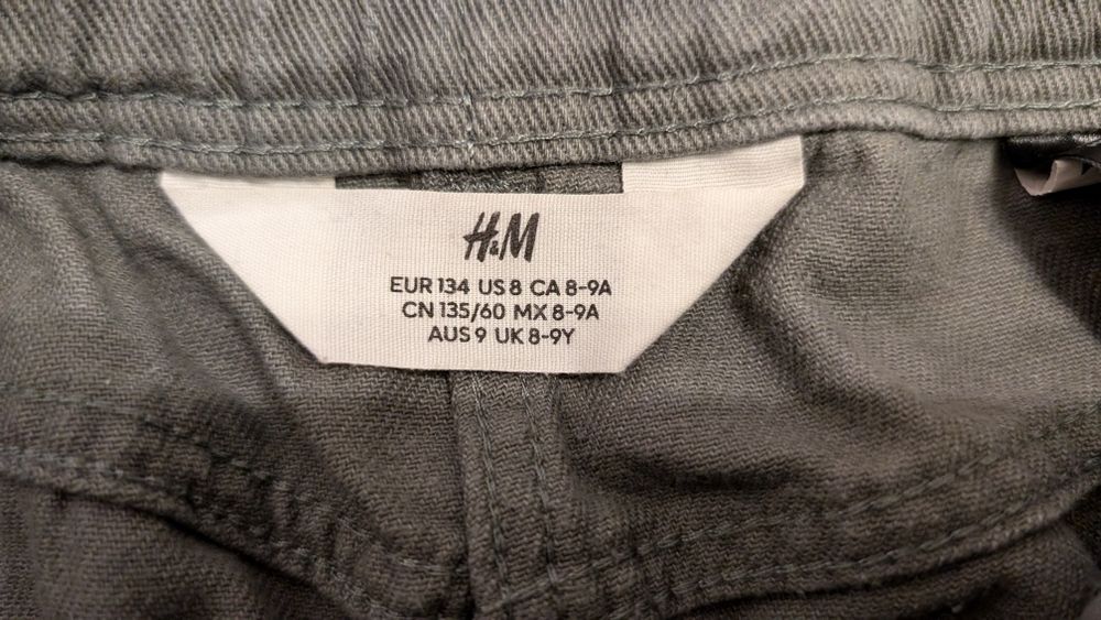 Spódniczka typu cargo r.134 H&M