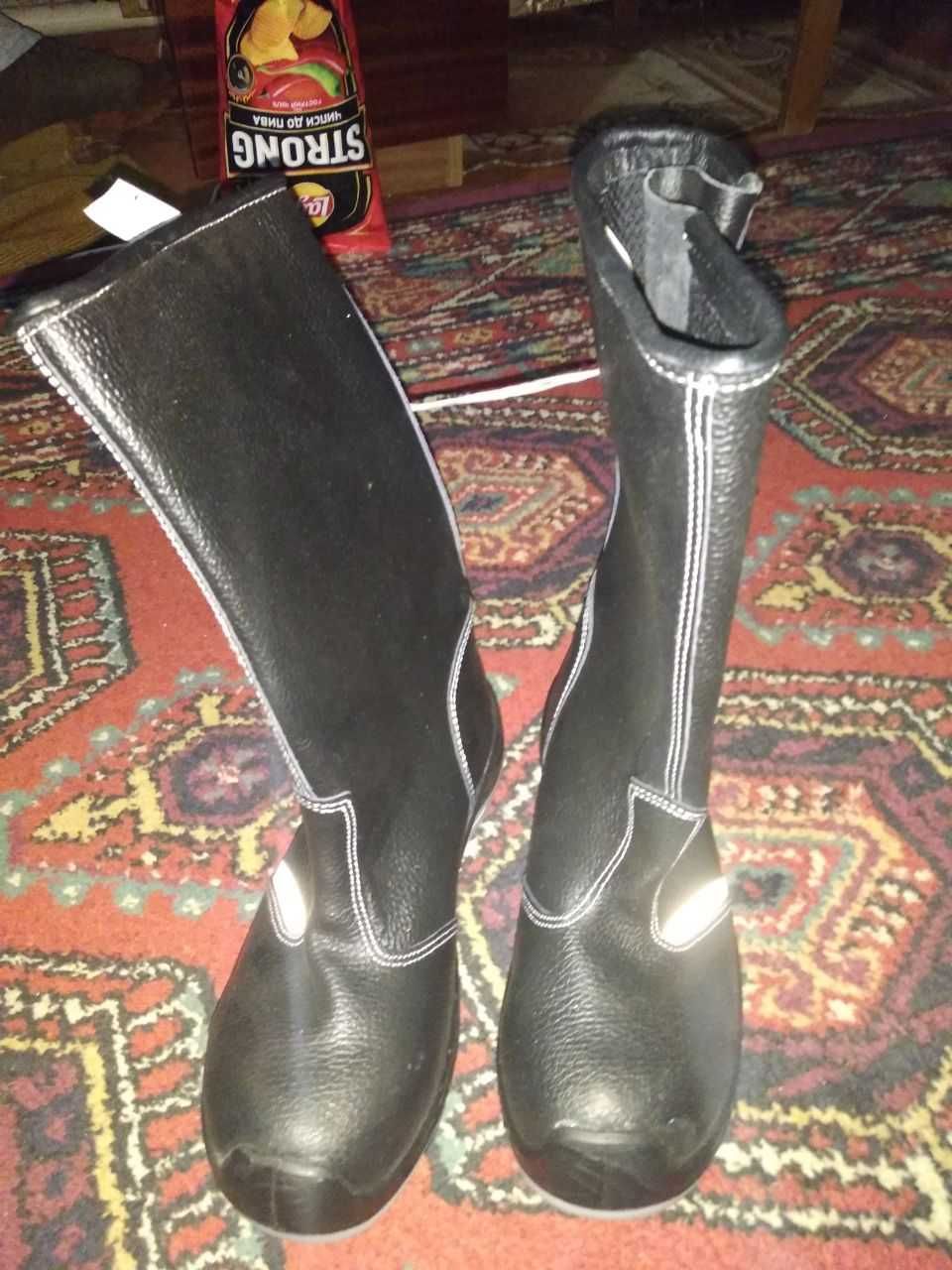 Продам рабочие сапоги Talan 44 р (новые)