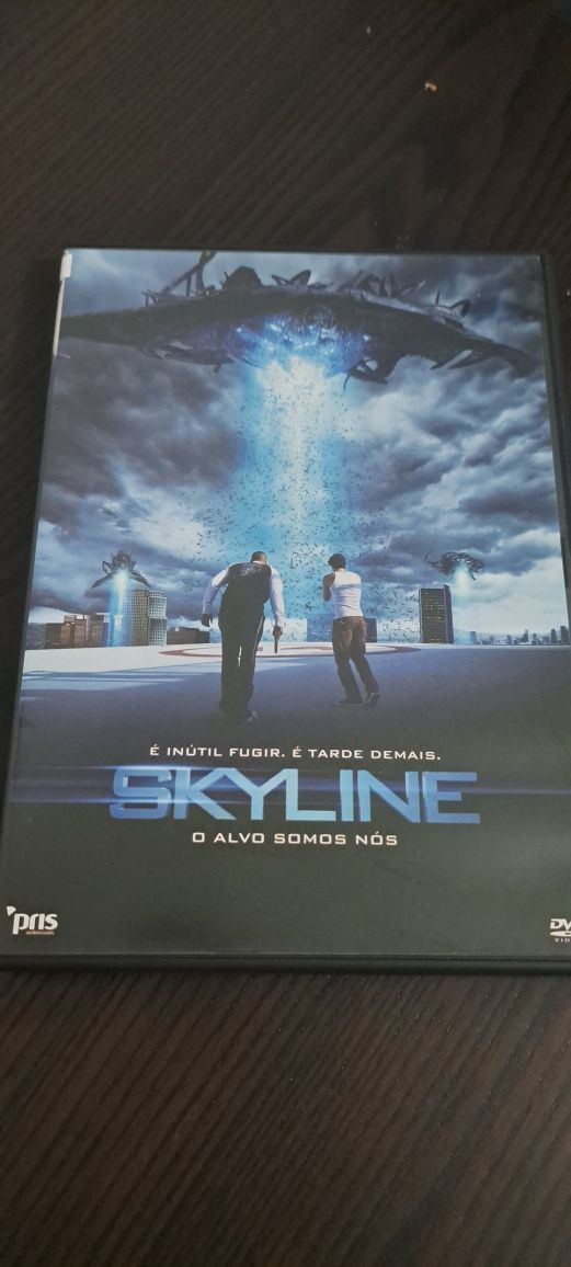 Skyline- O Alvo Somos Nós  - DVD