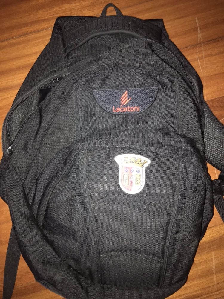 Mochila scb preta/vetmelha