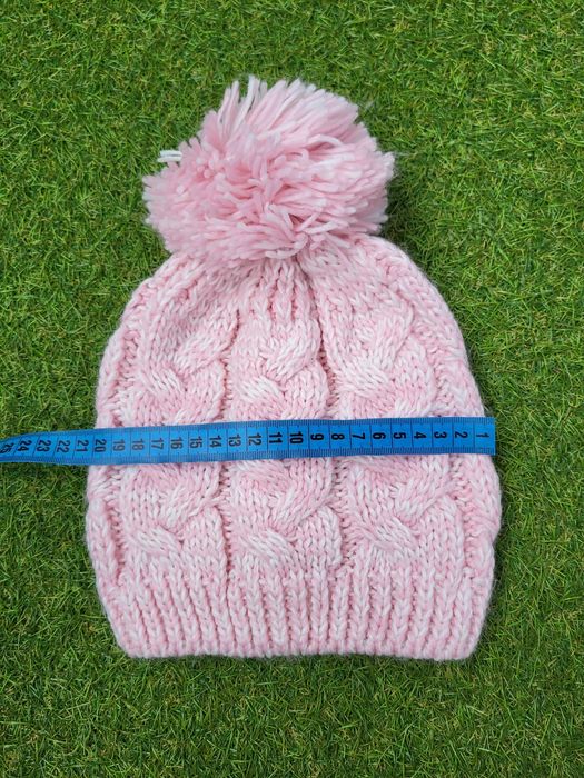 Шапочки (шапка) для дівчинки в ідеальному стані