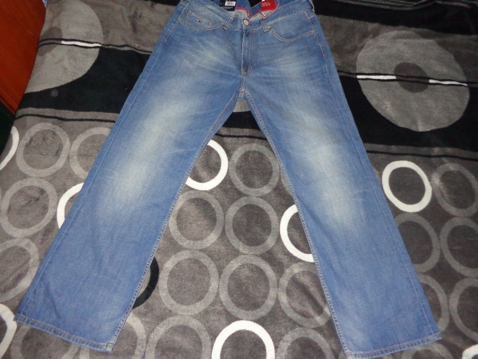 Tommy Hilfiger W38 L32 Oryginał 100% Nowe !