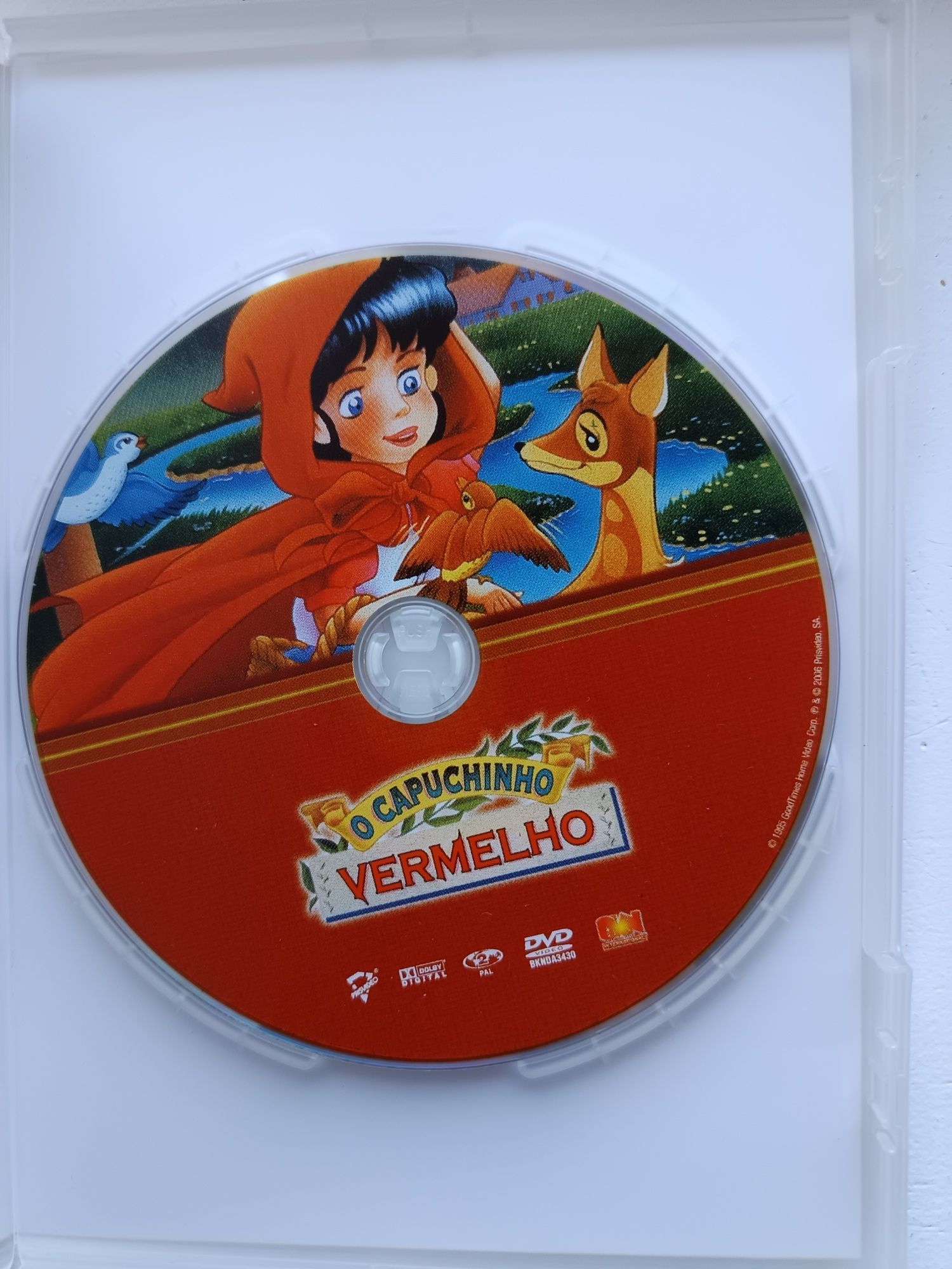 DVD capuchinho vermelho