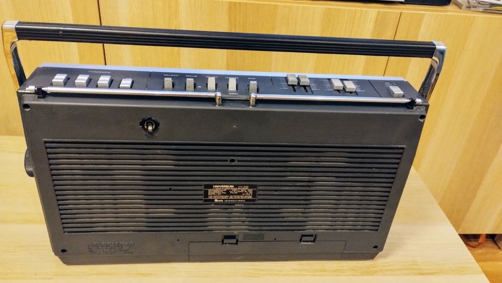 Universum Super Sound 16000- Radiomagnetofon Vintage