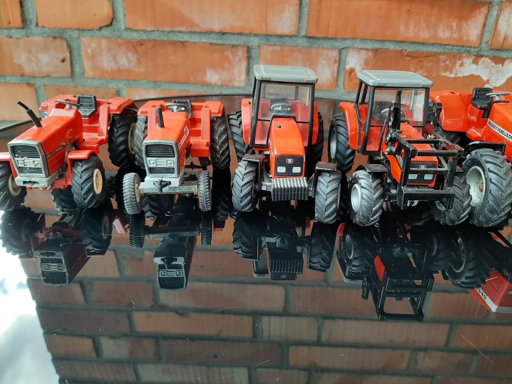 Siku 1 : 32 traktor Massey Ferguson dla majsterkowicza / nie Bruder UH