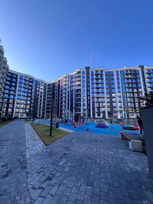 Фемілі плаза 2к продаж