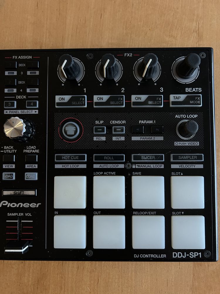 Pioneer ddj sp1 kontroler didzejski