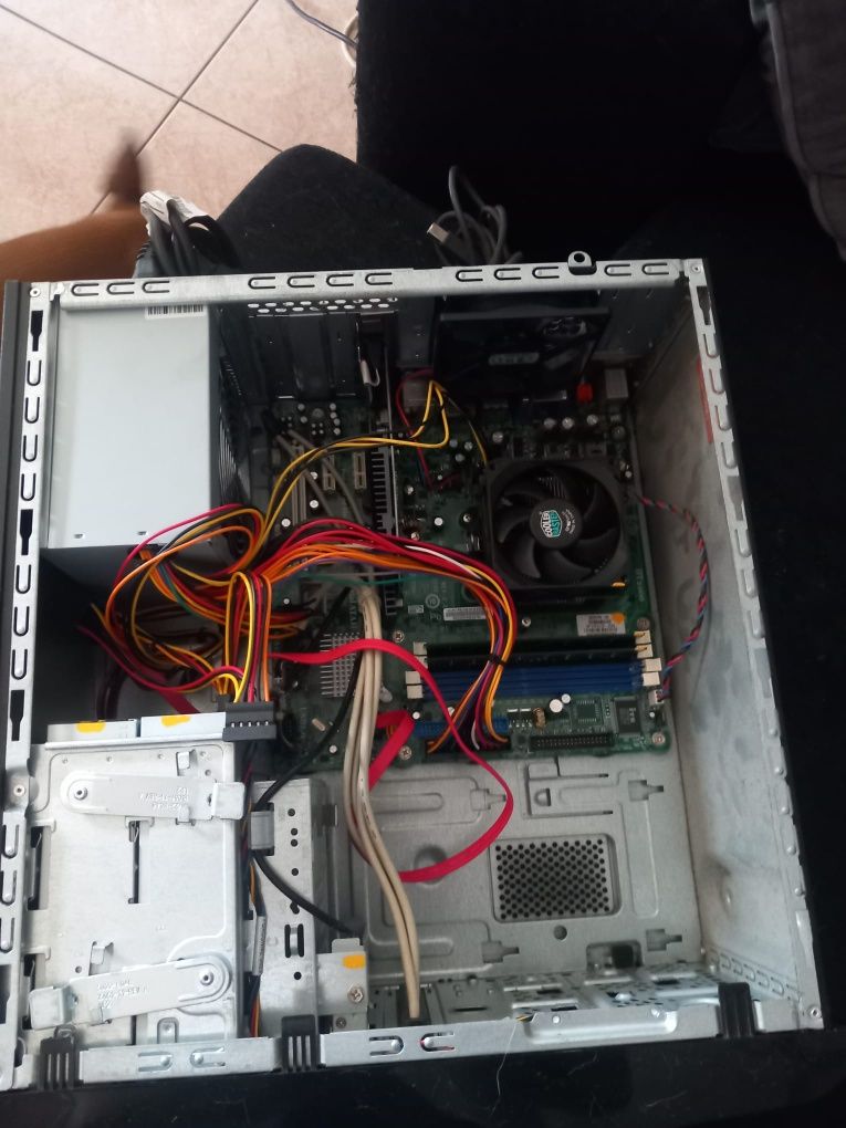 Torre para peças