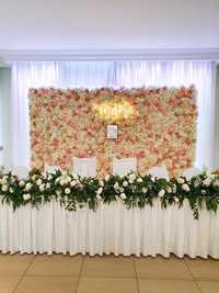 Ścianka kwiatowa weselna