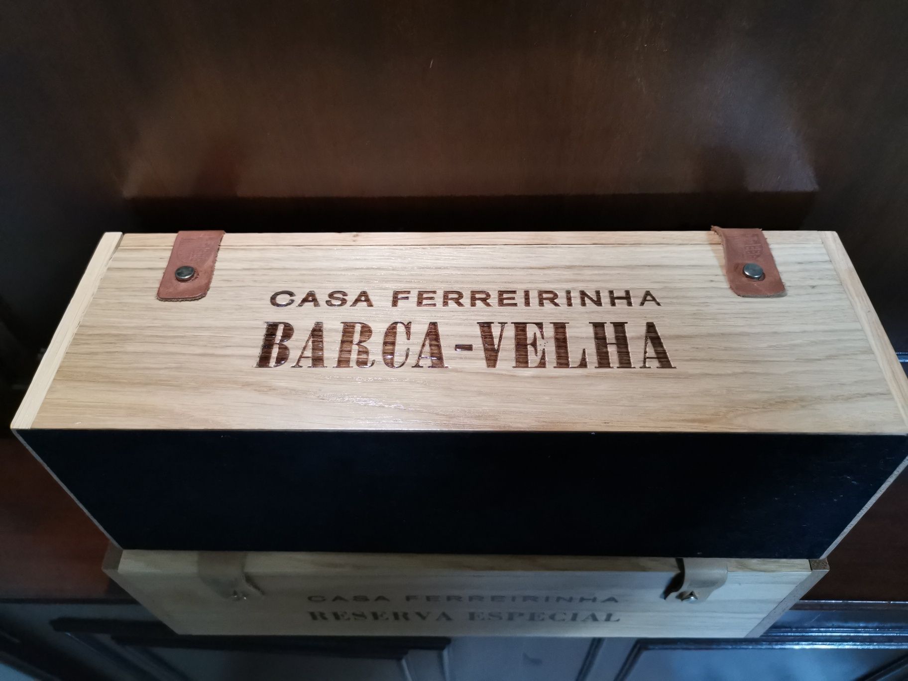 Caixas Oficiais dos vinhos Barca Velha