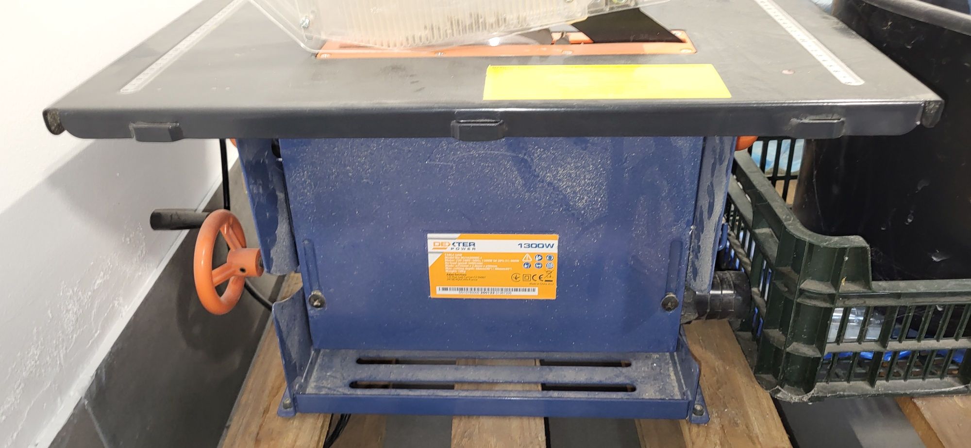 Piła stołowa Dexter 1300 W