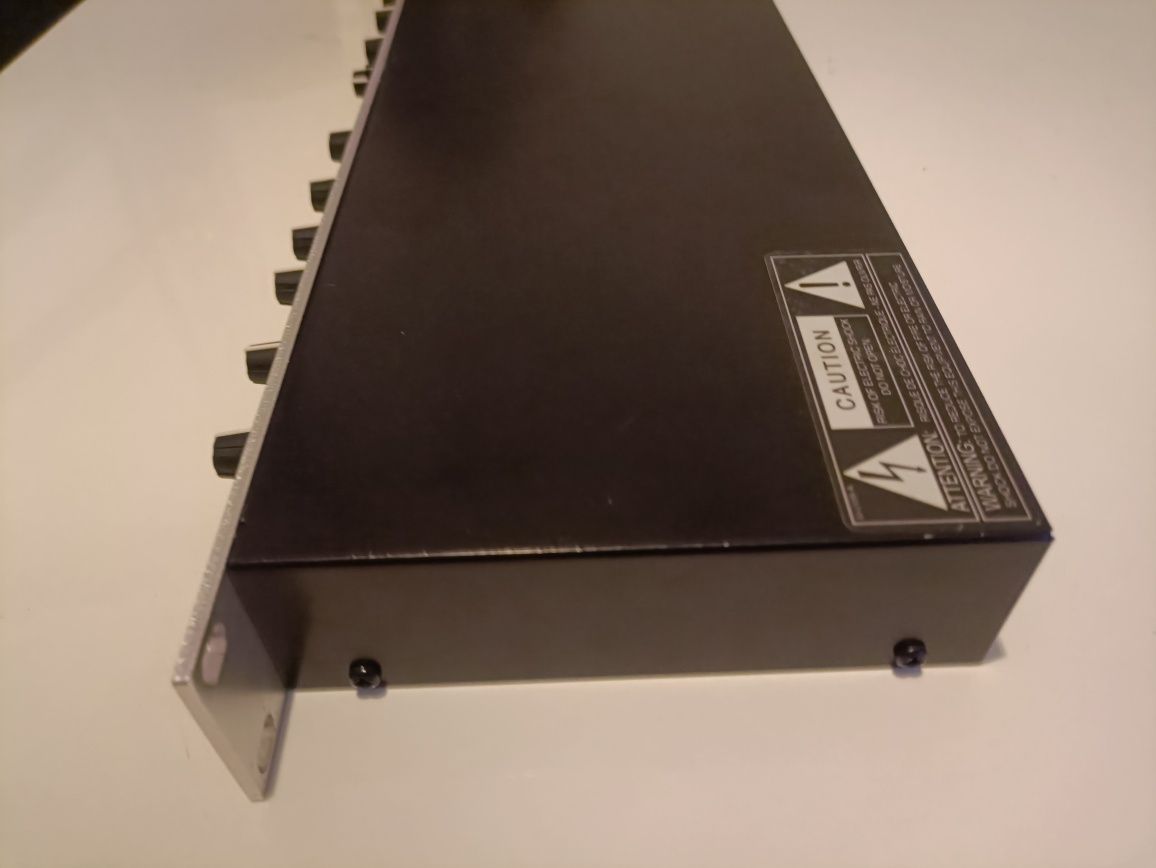 DBX Zwrotnica Aktywna DBX 234S beyma polaudio JBL crown stx elmuz