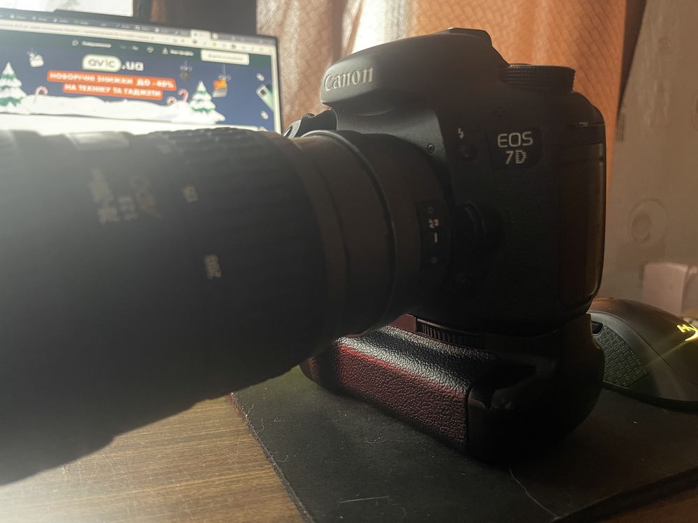 Canon 7D (бустер, 2 акб)