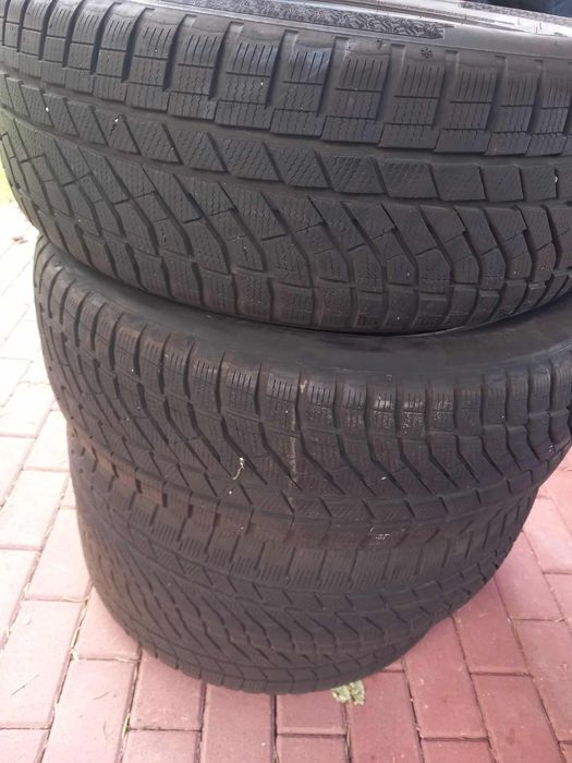 Opony zimowe 225.55.17 .Falken 2025rok.