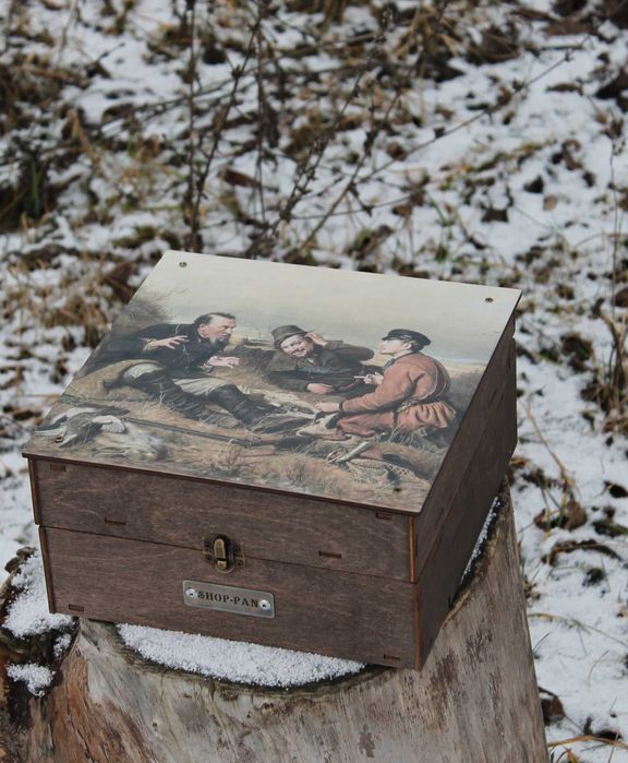 Наливатор на шість рюмок сам куму наливає улюблені напої USB вихід