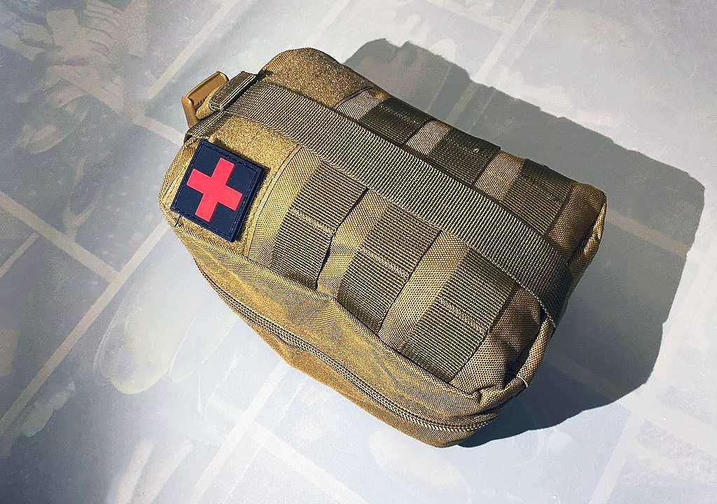Аптечка боевая тактическая военная / First AID KIT MED BAG IFAK