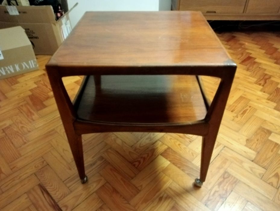 Mesa de apoio Altamira