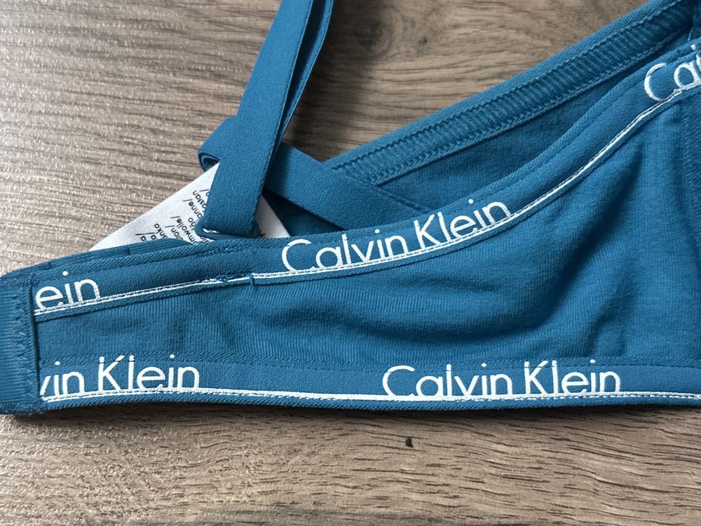 Лифчик Calvin Klein оригинал, бюстгальтер размер 70-75B