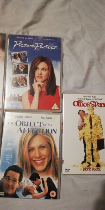 Colecção, em DVD, da Jennifer Aniston (portes grátis)