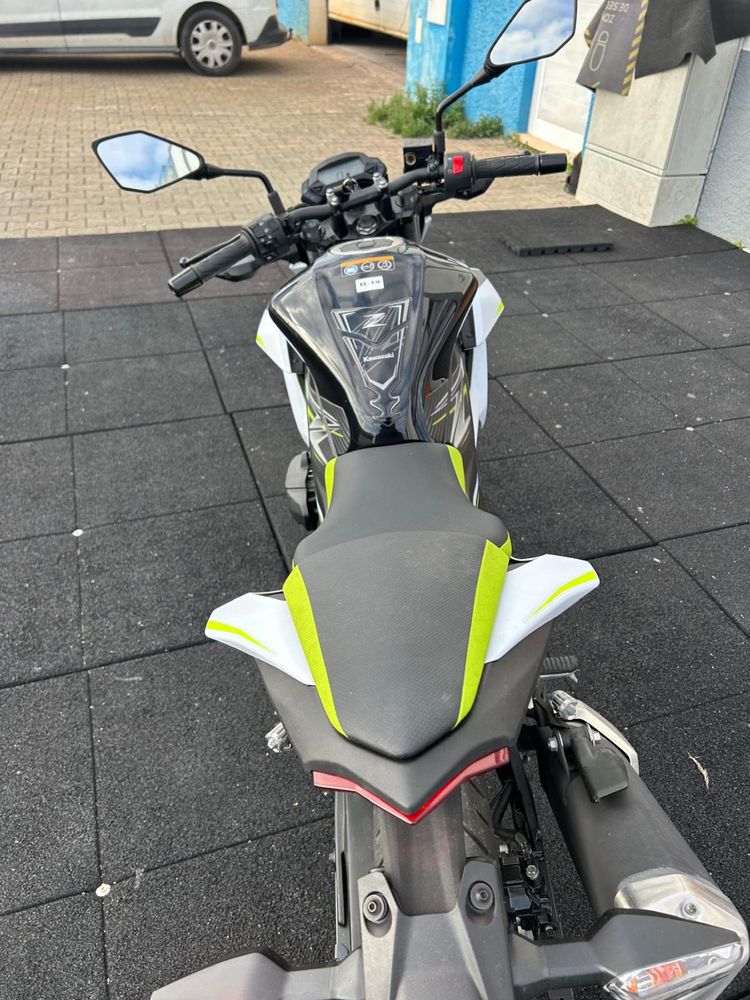 Kawazaki z 125 usado