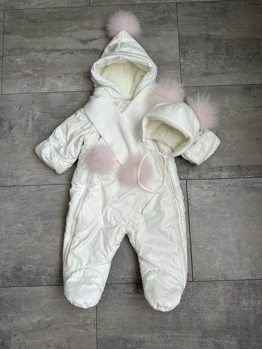 Комбінезон зимовий 6-9 місяців з шапочкою та шарфиком