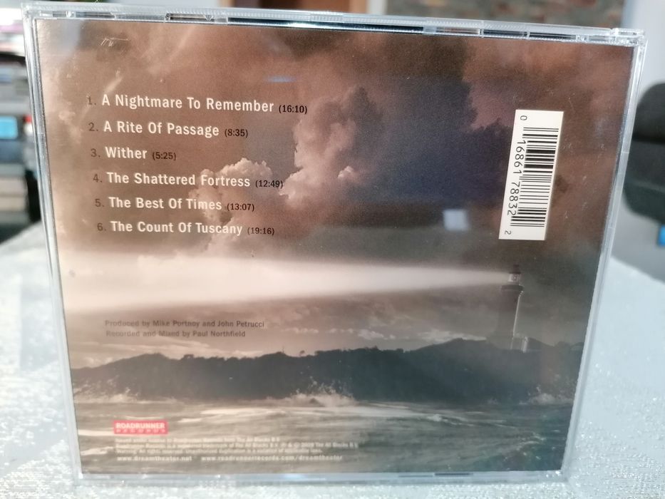 Dream Theater - Black Clouds & Silver Linings