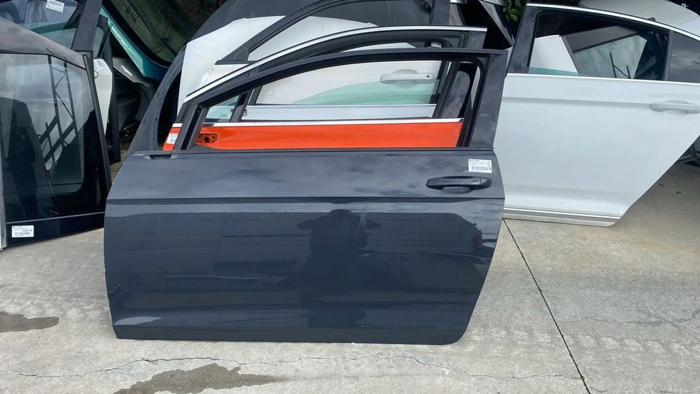 Porta Frente Esquerda VW Golf VII 3 Portas do ano 2016