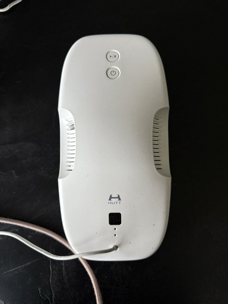 Robot do mycia okien Hutt DDC55