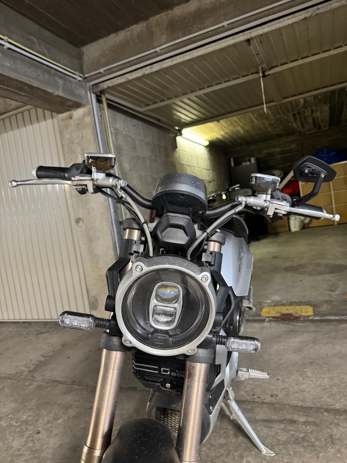 Motocykl 100% Elektryczny Super Soco TC MAX kategoria B , jak 125cc