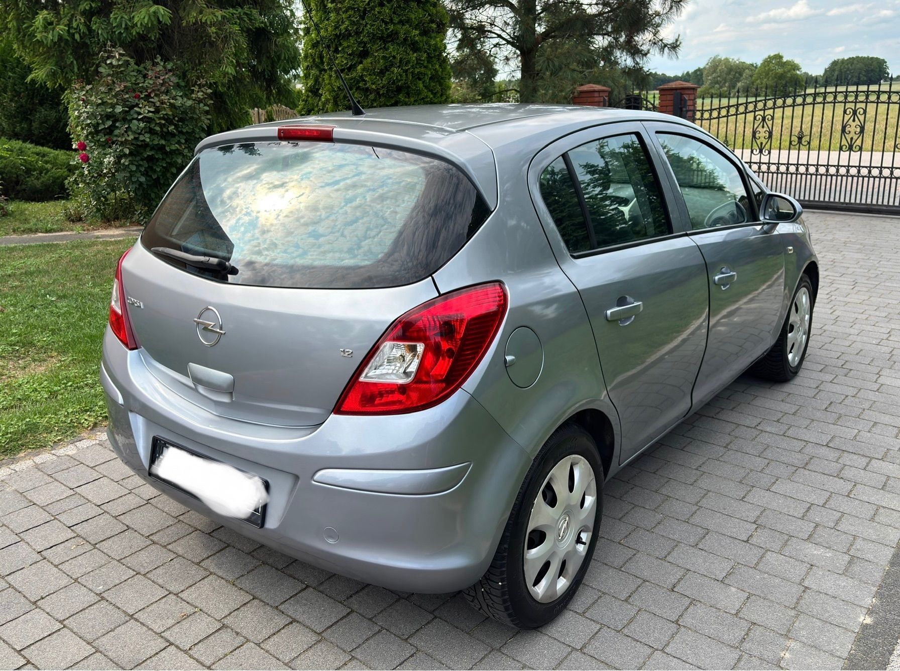Opel Corsa 1.2 benzyna 80KM-2008r-Klimatyzacja-Webasto-Wspomaganie El. Szyby-