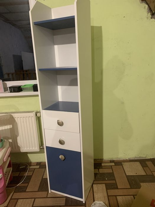 Комплект дитячих меблів, ліжко, 2 шафи, 2 пенала, стілець приліжковий